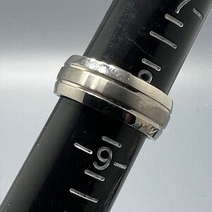 Titanium Men's Ring size 8 1/2
